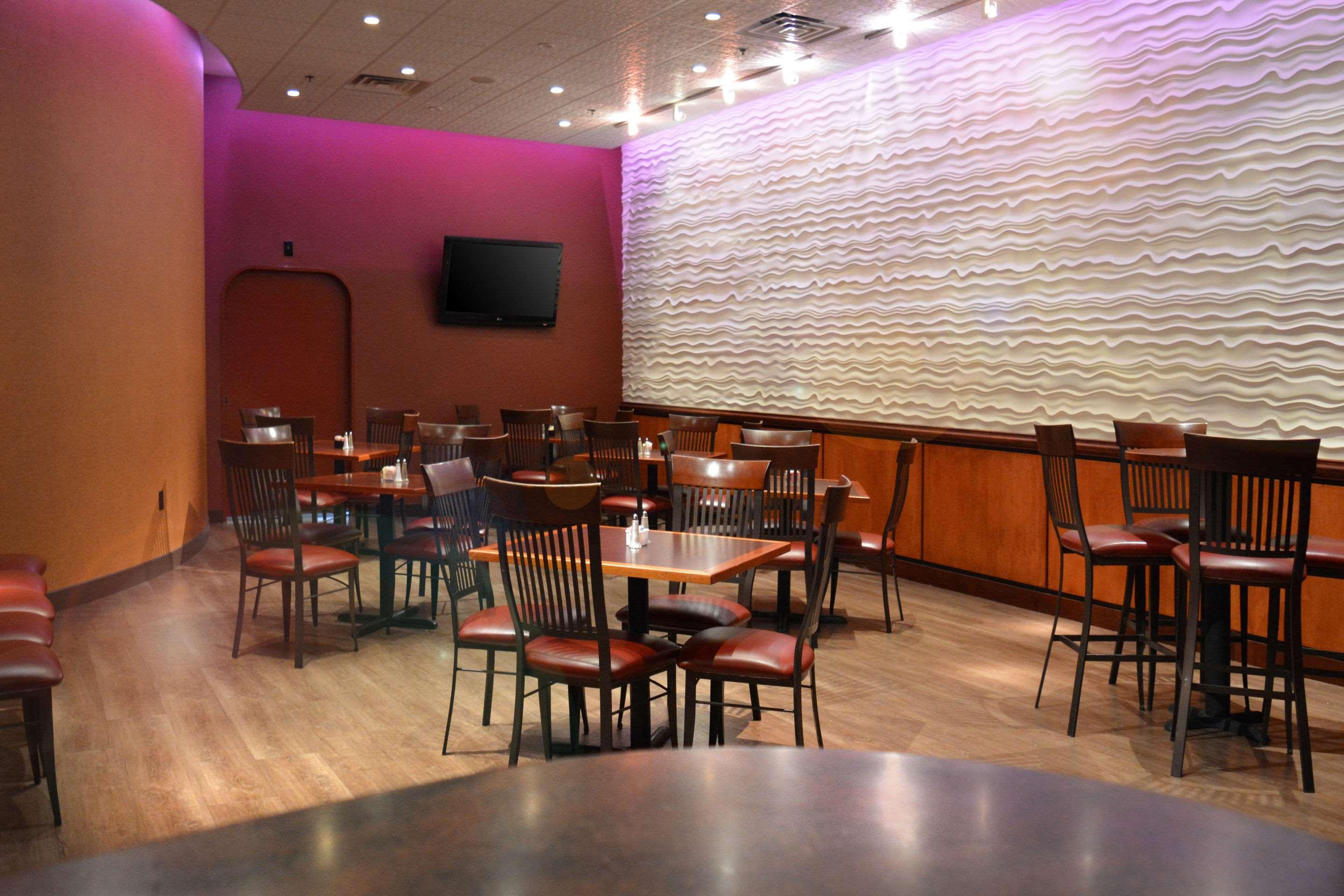 Clarion Hotel Philadelphia International Airport Эссингтон Экстерьер фото