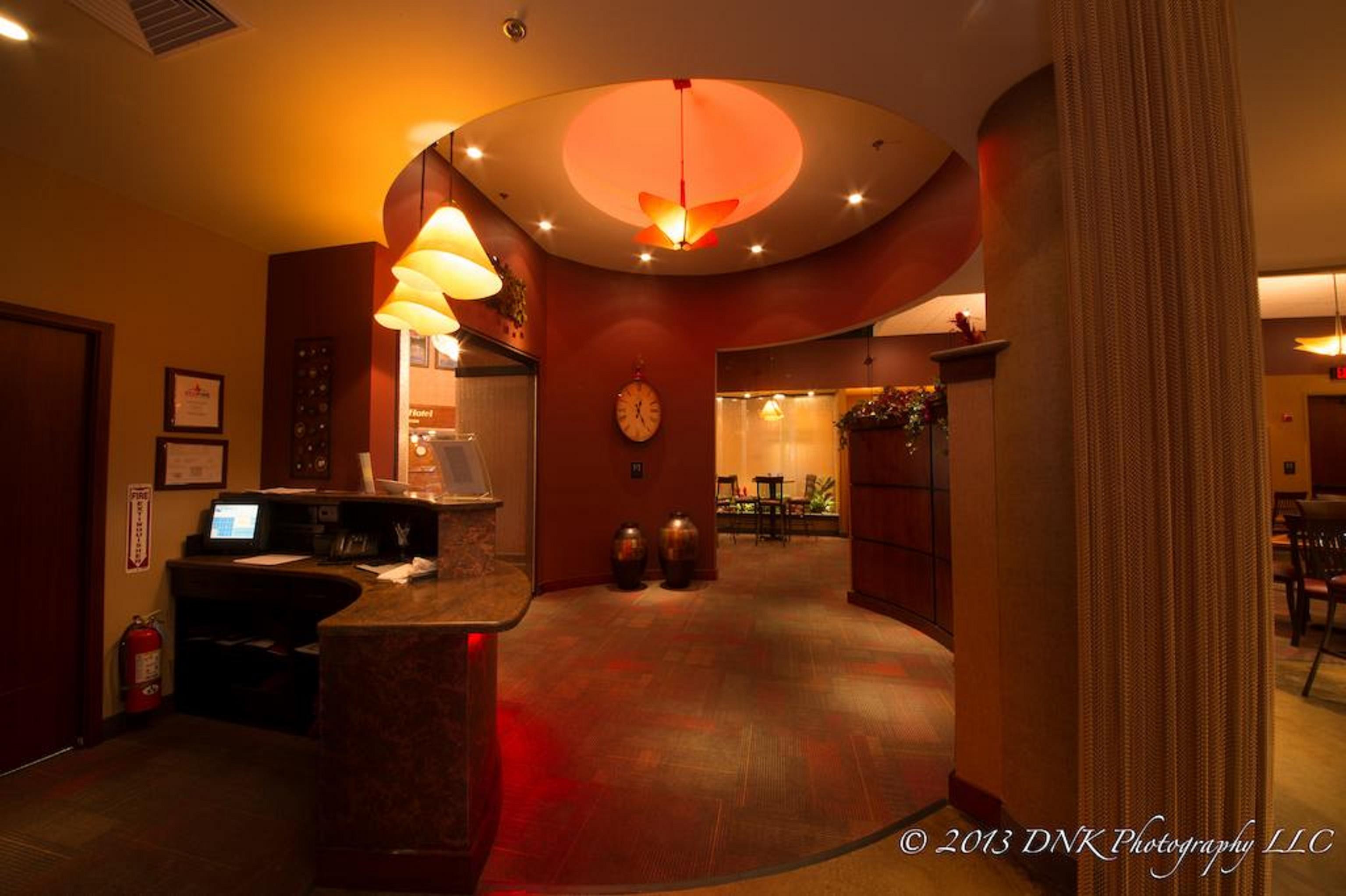 Clarion Hotel Philadelphia International Airport Эссингтон Экстерьер фото