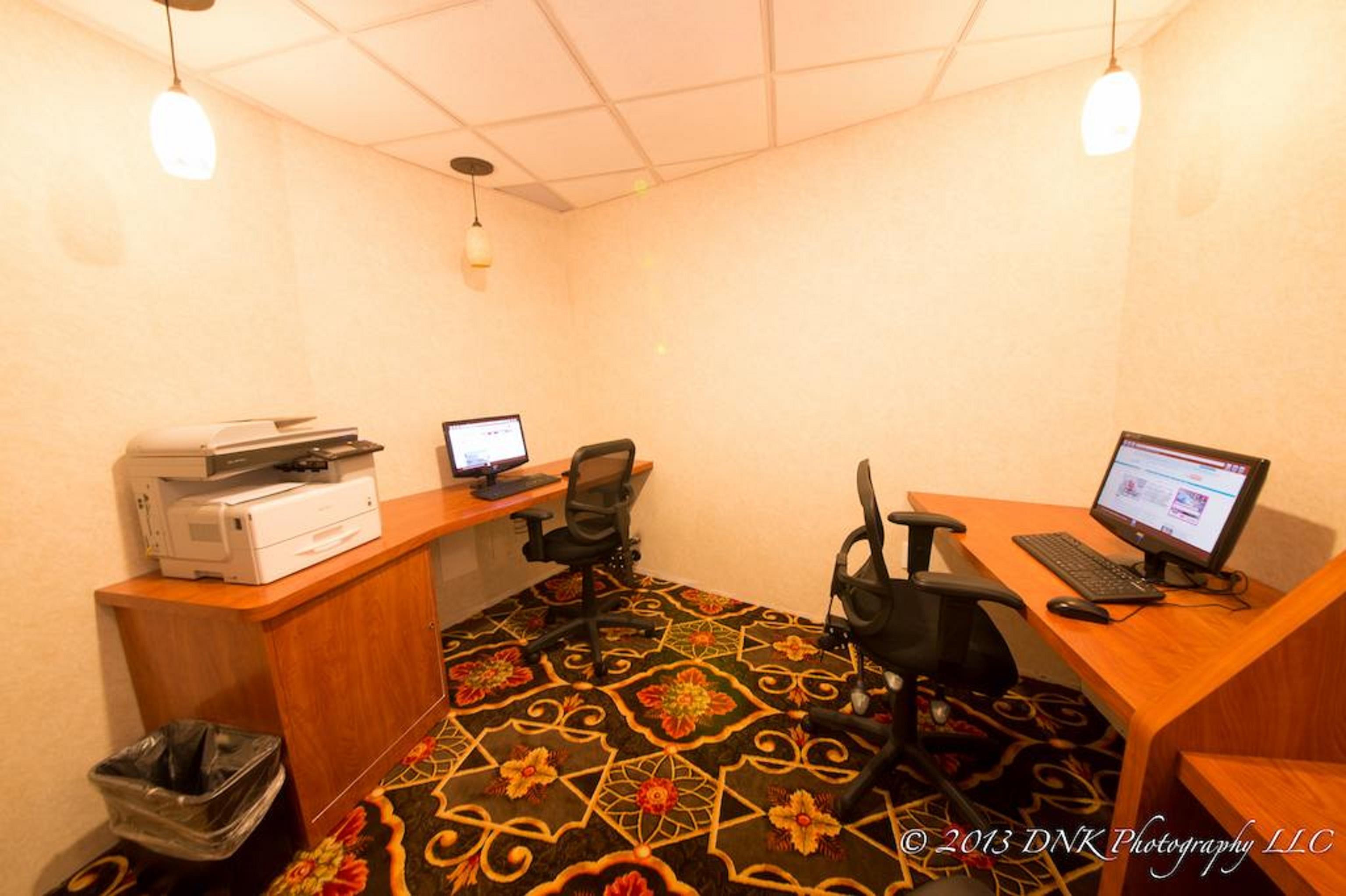 Clarion Hotel Philadelphia International Airport Эссингтон Экстерьер фото